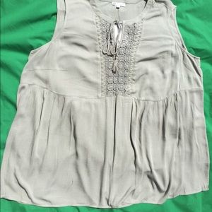 DR2 Daniel Rainn Crotchet Bib Front Tassel Blouse